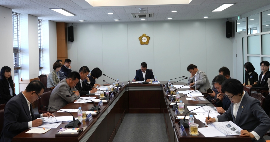 영천시의회, 5월 전체 의원 정...