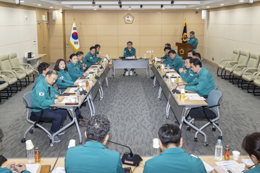 경북도의회, 3월 경북 대형산불 확산에 따른 연석회의.JPG