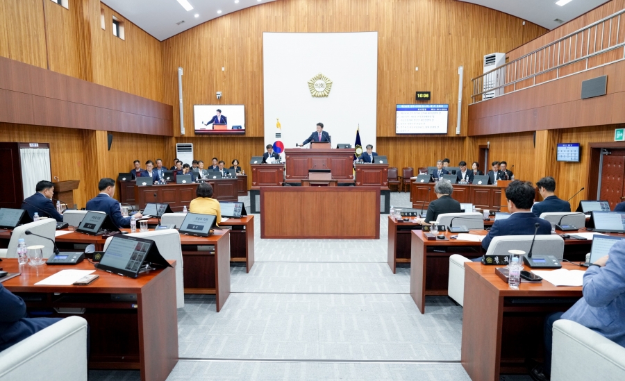 경주시의회, 제292회 임시회 개회.jpg