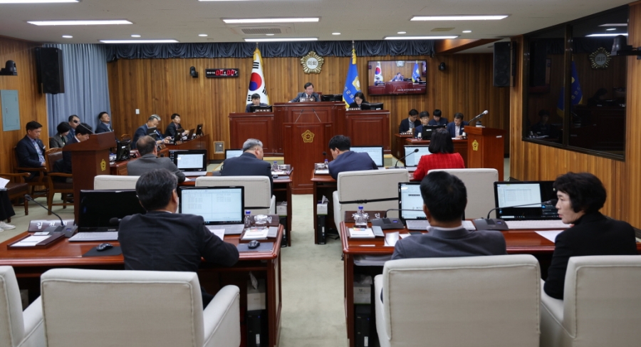 울진군의회, 제287회 임시회 폐회.JPG