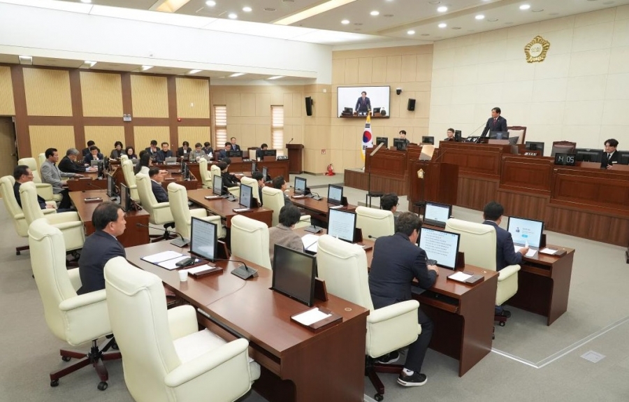 안동시의회, 제263회 제2차 정례회 개회.jpg