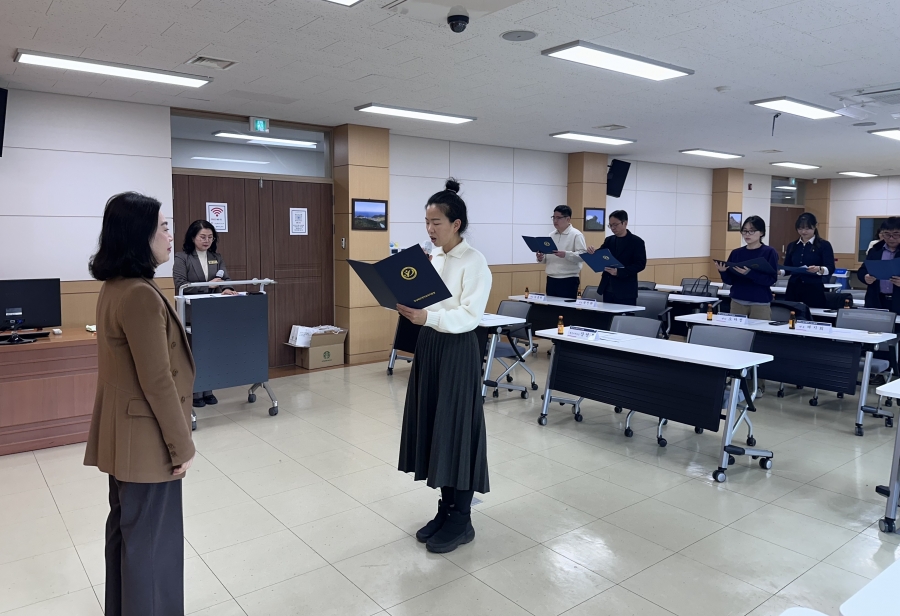 영덕교육지원청, 2026년 지방공무원 후견인제(멘토-멘티) 결연식 및 청렴다짐식 개최.jpg